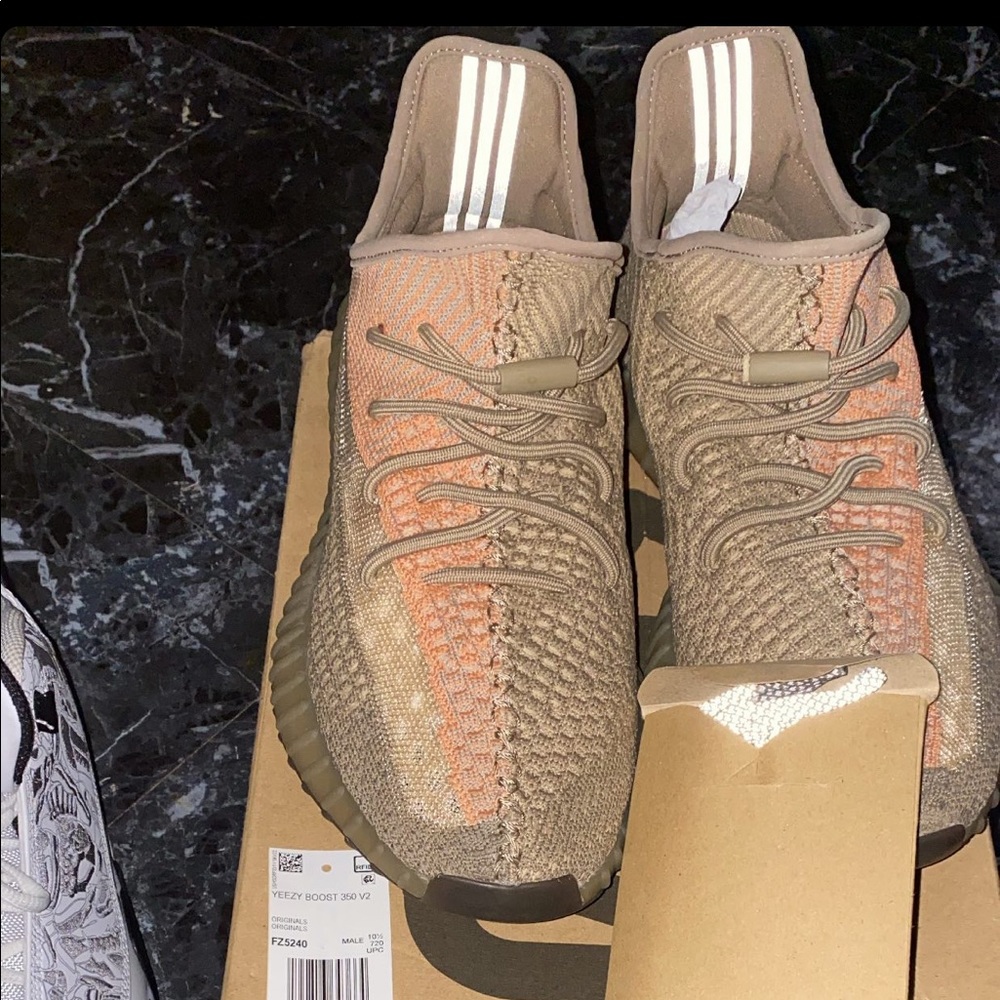 Yeezy boost 350 sand taupe size 11
